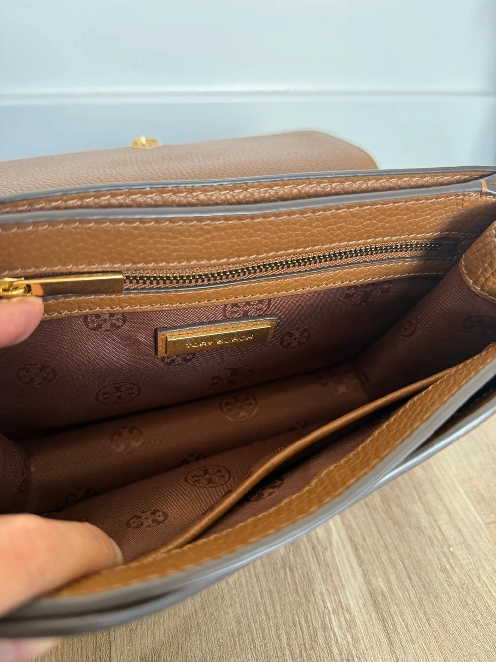 Tory Burch tory burch